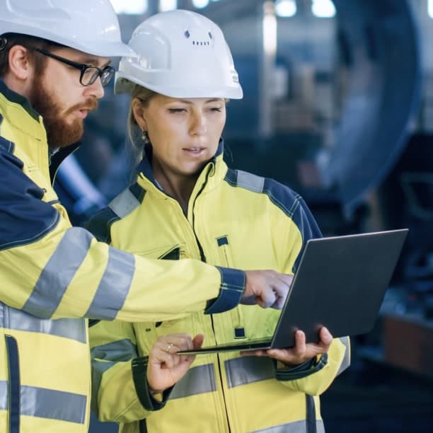 Codzienna współpraca z doświadczonymi profesjonalistami